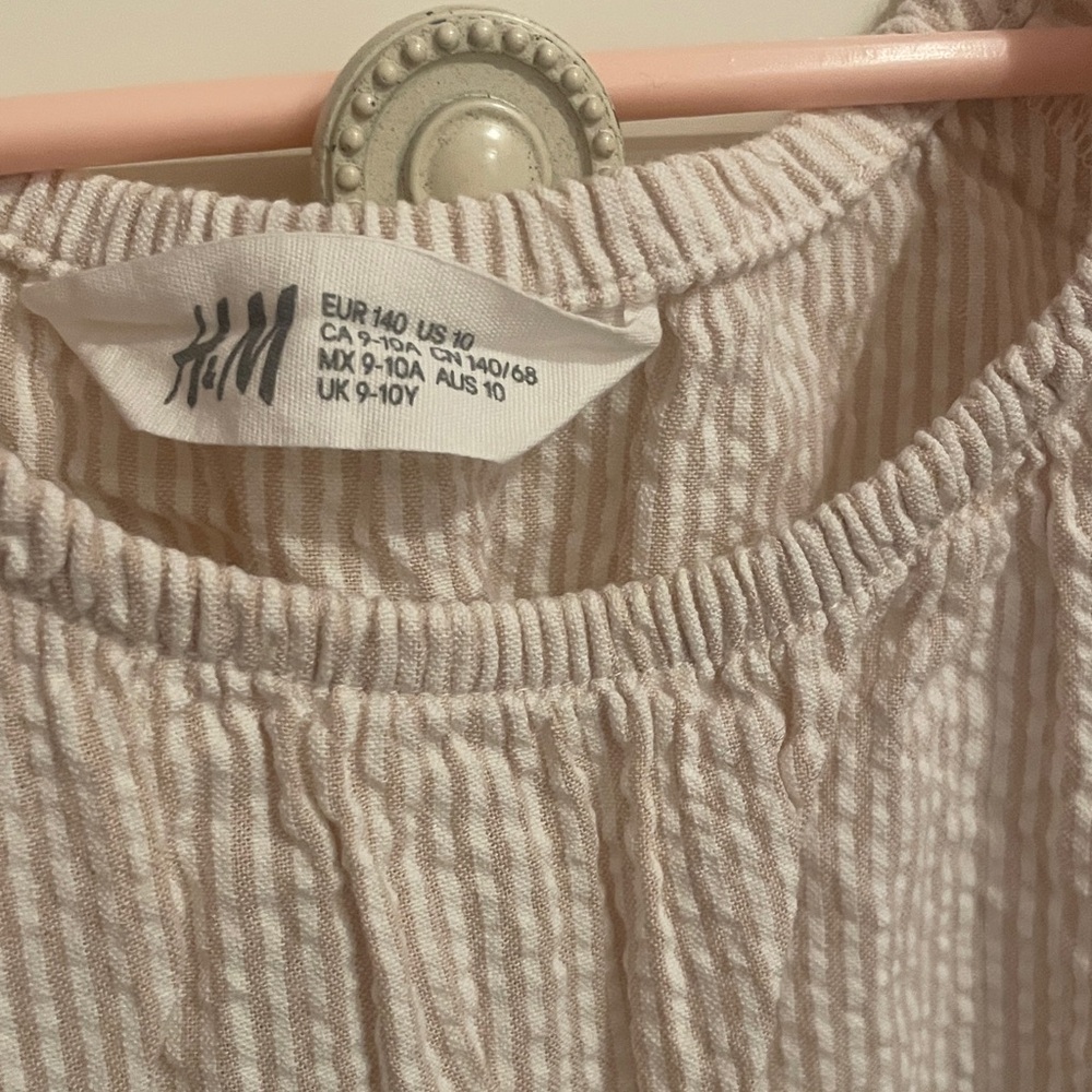 H&M Light Tan Striped Muslin Seersucker Casual Dress - Picture 2 of 3